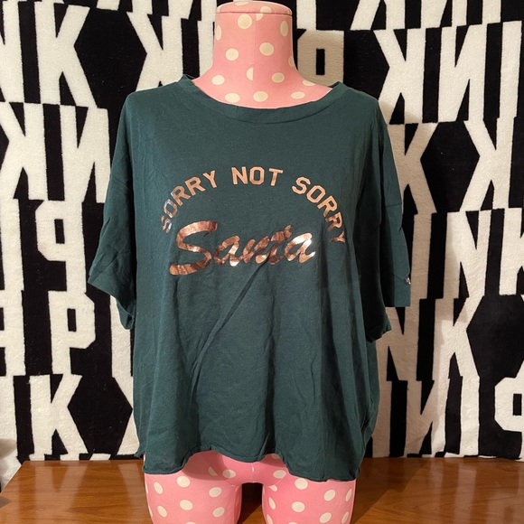 Victoria’s Secret PINK Christmas Shirt VS PINK NEW NWT - Picture 2 of 7